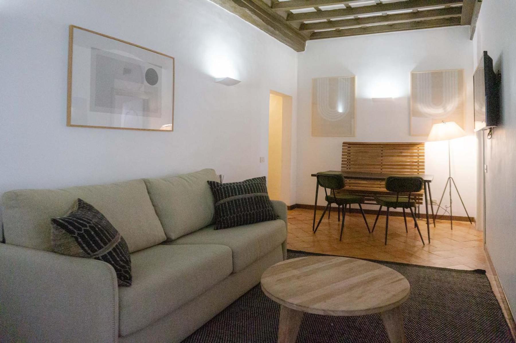 Piazza Navona Charming Apartment โรม ภายนอก รูปภาพ
